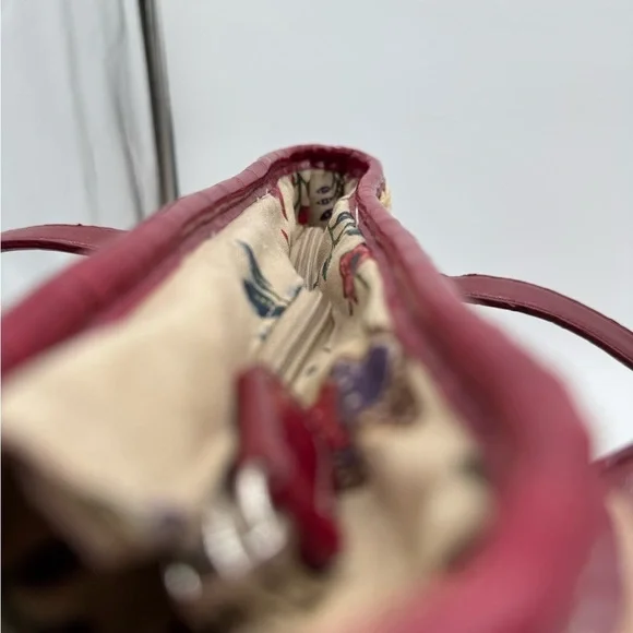 Elka Accessories Shoulder Bag - Picture 6 of 11